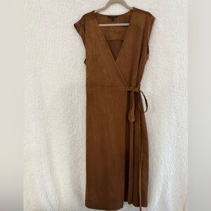NWT Banana Republic Brown Wrap Maxi Dress